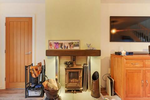 4 bedroom detached house for sale, Manor Close, Rotherham S63