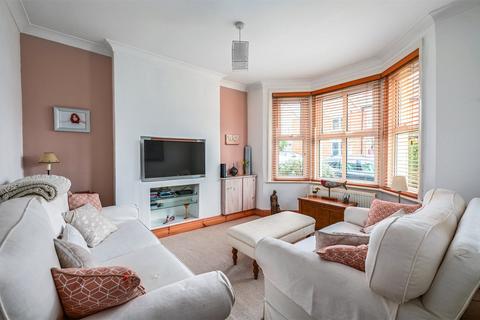 undefined, Queens Road, Surrey GU15