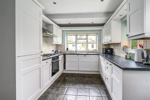 undefined, Queens Road, Surrey GU15