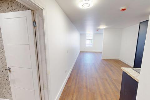 undefined, high street, GRAYS, RM17