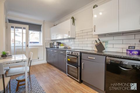 3 bedroom semi-detached house for sale, Fowell Close, Norwich