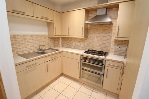 undefined, 6 Robin Close, Brough