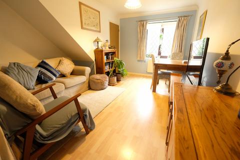 2 bedroom terraced house for sale, Larkspur Drive, Marchwood SO40