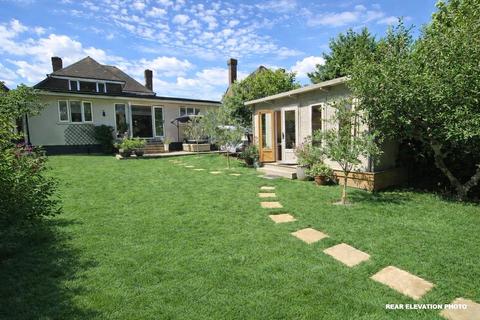 4 bedroom detached house for sale, Woodland Avenue, Eastbourne, East Sussex, BN22