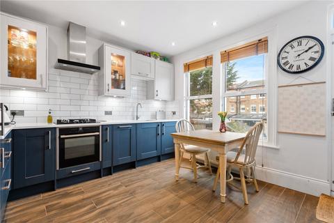 3 bedroom maisonette for sale, Mantilla Road, Balham, London, SW17