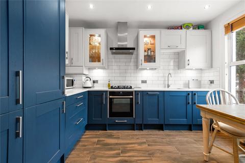 3 bedroom maisonette for sale, Mantilla Road, Balham, London, SW17
