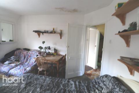 3 bedroom end of terrace house for sale, Holborn Road Plaistow, London