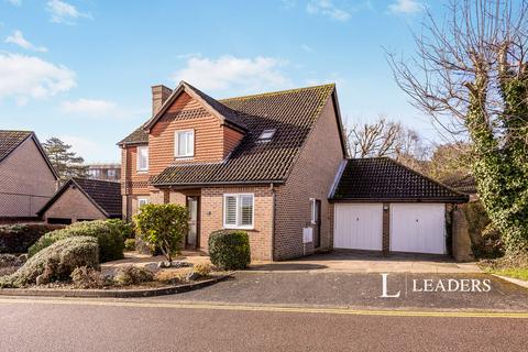 undefined, Arran Close, Portsmouth, PO6