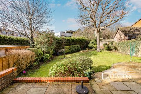 undefined, Arran Close, Portsmouth, PO6