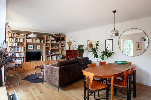 undefined, Durham Rise, London SE18