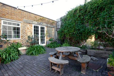 undefined, Durham Rise, London SE18