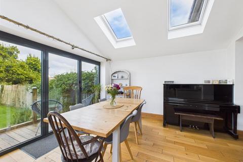 undefined, St. Annes Crescent, Porthcawl CF36