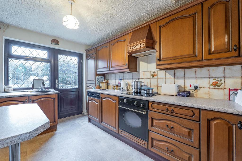 Kitchen/Sitting Room