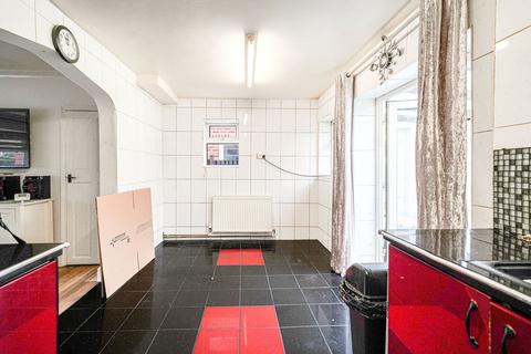 3 bedroom end of terrace house for sale, Tenby Road, Moseley