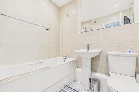 2 bedroom flat for sale, Hawks Edge, West Moor, NE12