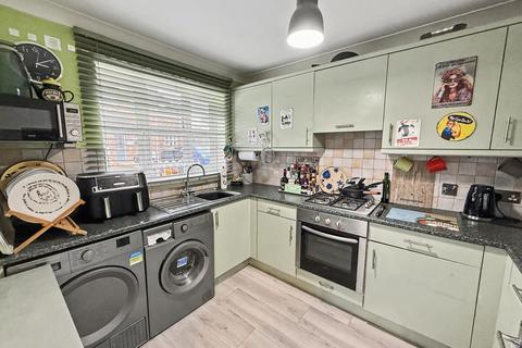 3 bedroom semi-detached house for sale, Wyke Regis