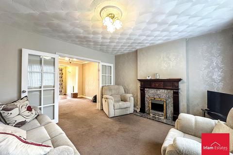 3 bedroom semi-detached house for sale, Colling Close, Irlam, M44