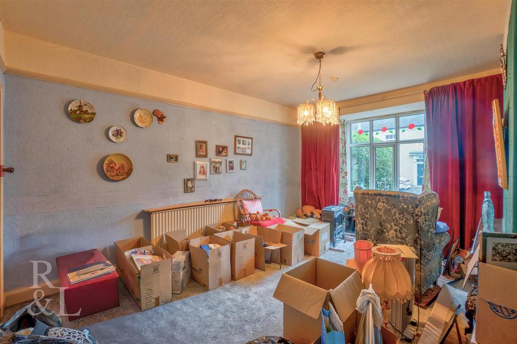 42 A Victoria Road (15).jpg