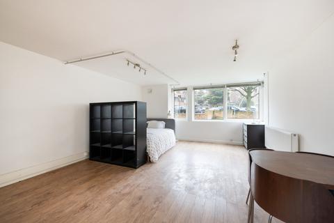 Studio to rent, Fellows Road, London, NW3