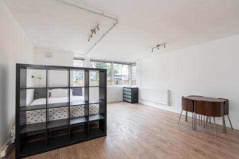 Studio to rent, Fellows Road, London, NW3
