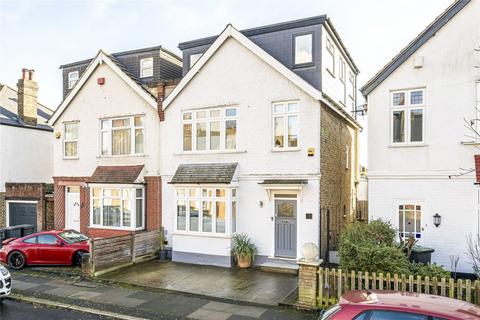 undefined, Heather Road, London, SE12