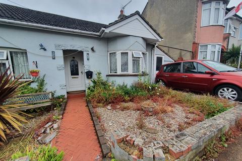 undefined, Westcliff-on-Sea, Essex, SS0