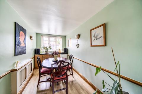3 bedroom semi-detached house for sale, Peareswood Gardens, Stanmore, Middlesex