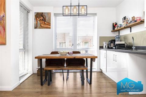 2 bedroom apartment to rent, Coxwell Boulevard, Mill Hill, London, NW9