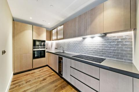 2 bedroom flat to rent, Kensington House, Prince of Wales Drive Development, Battersea, SW11