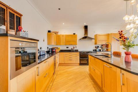 undefined, 76 South Road, Sully, CF64 5SL