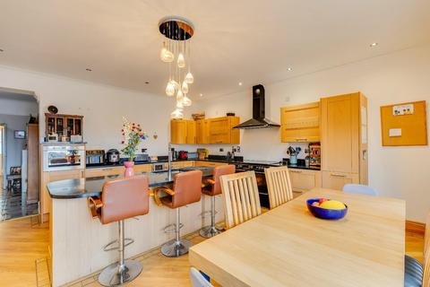 undefined, 76 South Road, Sully, CF64 5SL