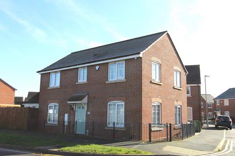 4 bedroom detached house for sale, Silverwoods Way, Kidderminster, DY11