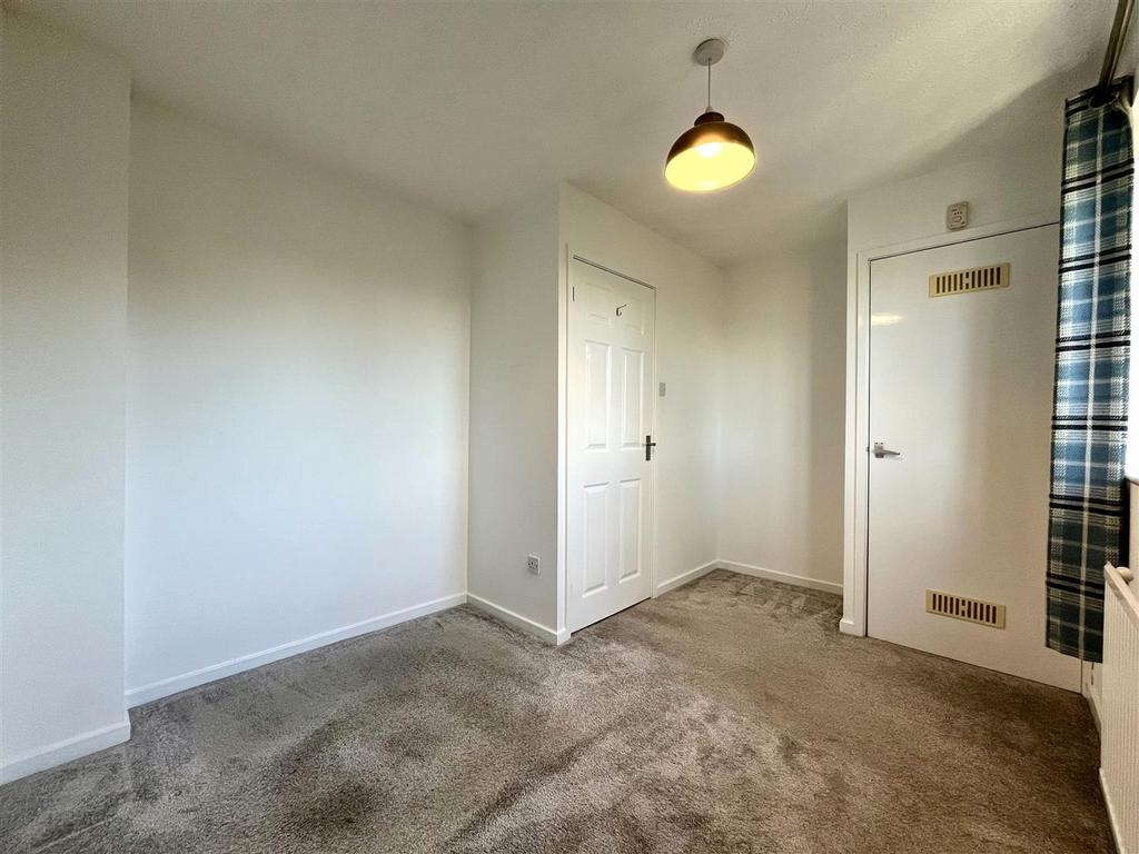 Bedroom 2 Aspect 3