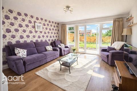 5 bedroom detached house for sale, South Copse, Northampton