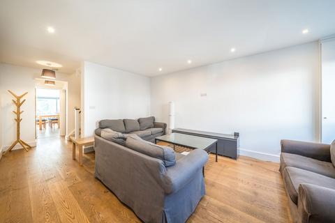 4 bedroom house to rent, Telford Avenue, London SW2