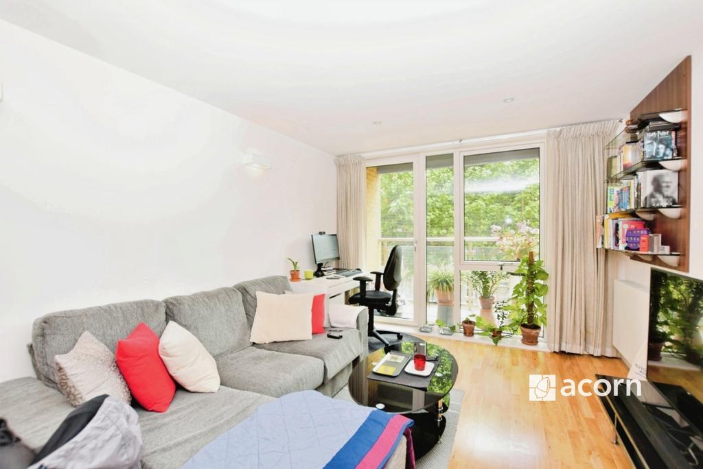 Living Room (2)