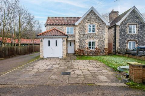 4 bedroom detached house for sale, Manor Road, Diss IP22