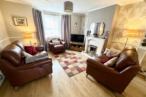 3 bedroom terraced house for sale, Montagu Street, Rodbourne, Swindon