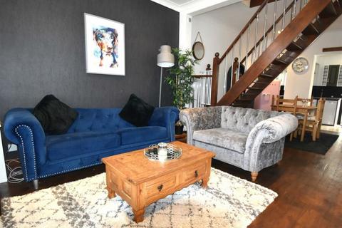 2 bedroom terraced house for sale, Bertram Street, Sale