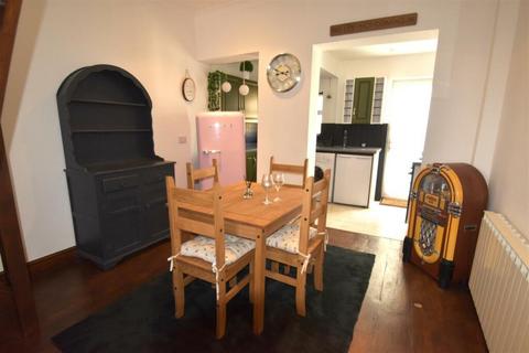 2 bedroom terraced house for sale, Bertram Street, Sale