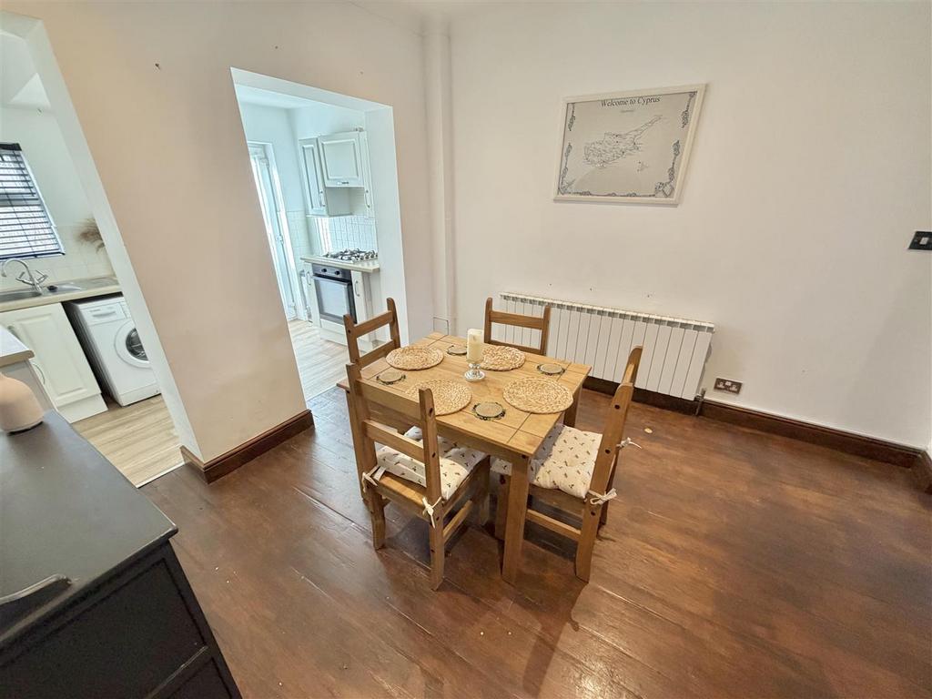 Dining Room 3