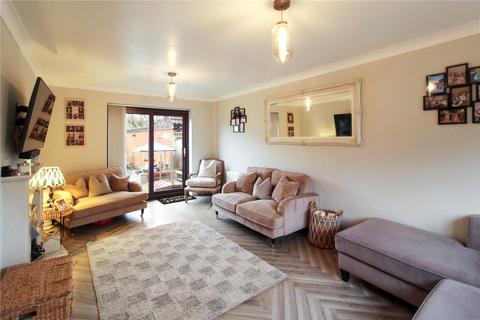 4 bedroom detached house for sale, Green Lane, Leigh-on-Sea, Essex, SS9
