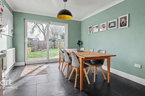 4 bedroom detached house for sale, The Street, Great Barton, Bury St Edmunds