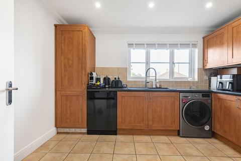 undefined, Warren Road, Ashford, TW15