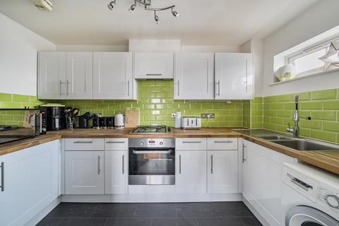 undefined, Roebuck Estate, Binfield, Bracknell