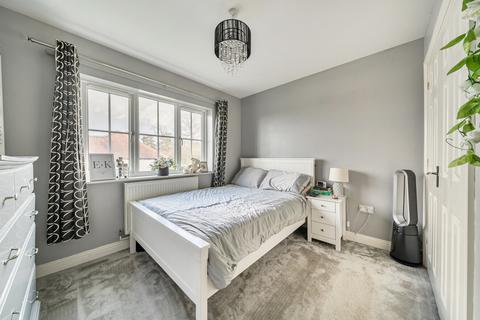 undefined, Roebuck Estate, Binfield, Bracknell