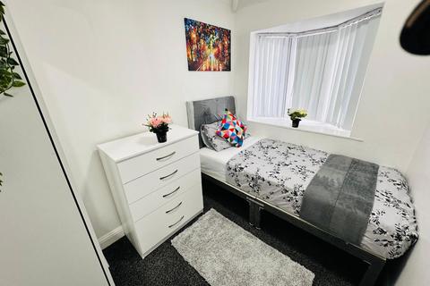 undefined, Lady Margaret Road, Southall, UB1 2PY