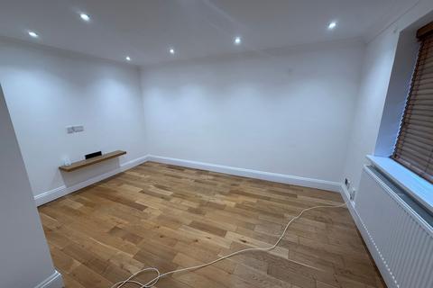 undefined, Tanners Road, Cheltenham GL51