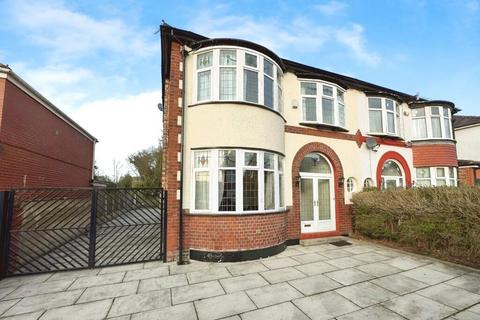 4 bedroom semi-detached house to rent, Brantingham Road, Whalley Range, Manchester, M16