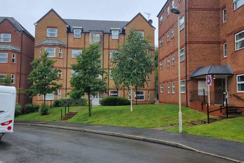 2 bedroom apartment to rent, Lower Gornal, Dudley